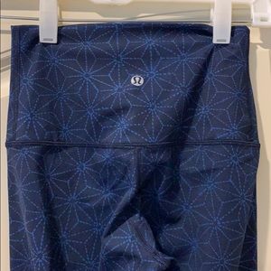 Size 2 Lululemon leggings
